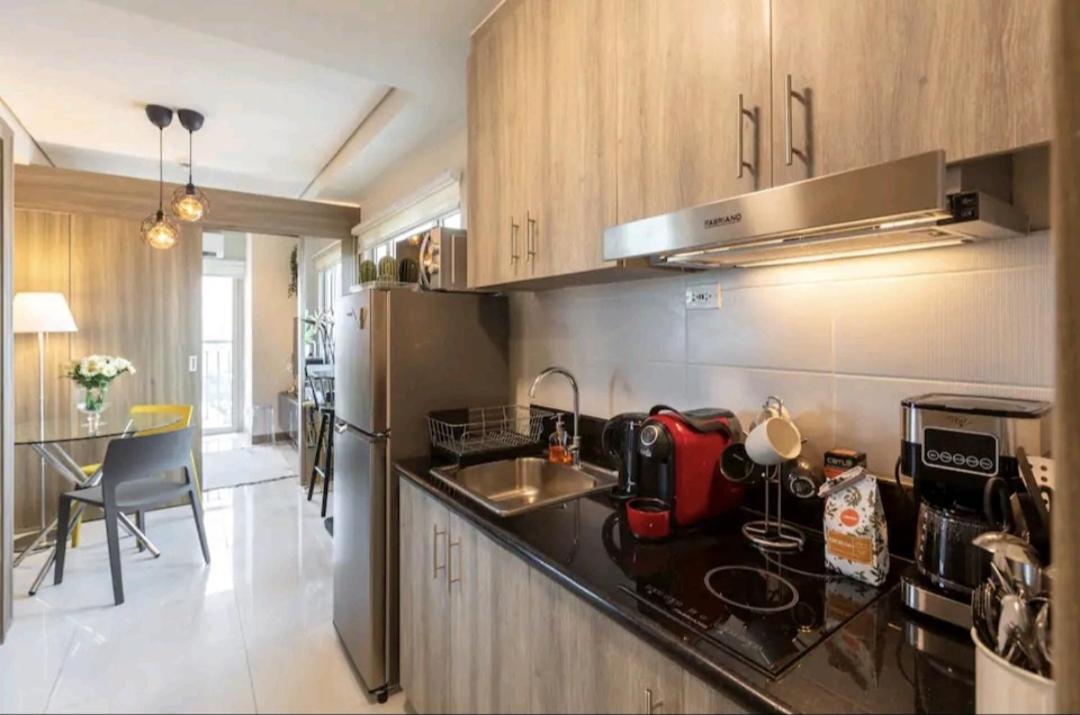 Cozy Penthouse 2Br Suite W Balcony - Amazing Manila Bay View And City Skyline Near Moa Pasay Buitenkant foto